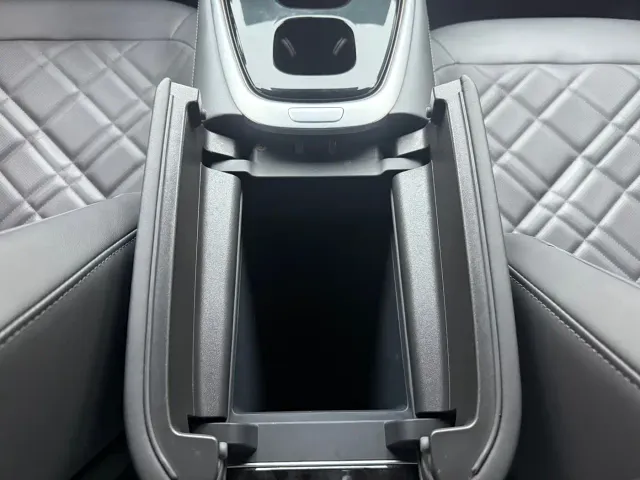 Changan Qiyuan A07 — Фото автомобиля 13