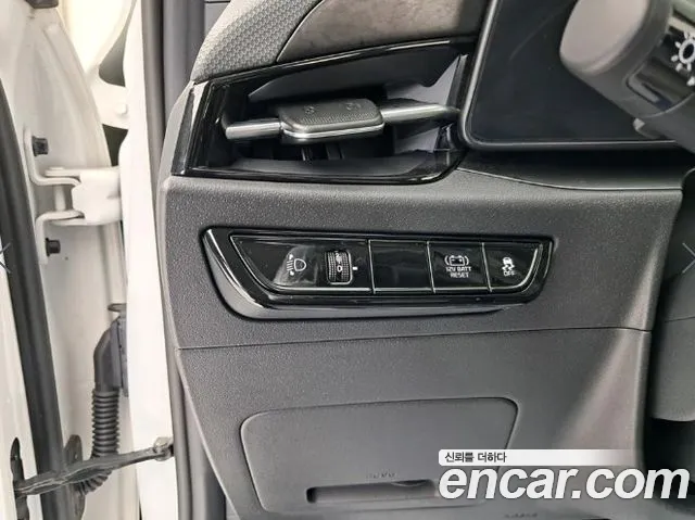 Kia Niro The All New Niro Signature — Фото автомобиля 14