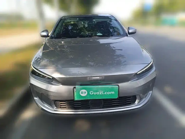 Geely Geometry A — Фото автомобиля 23