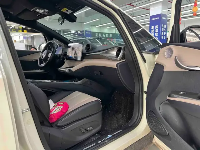BYD Dolphin — Фото автомобиля 9