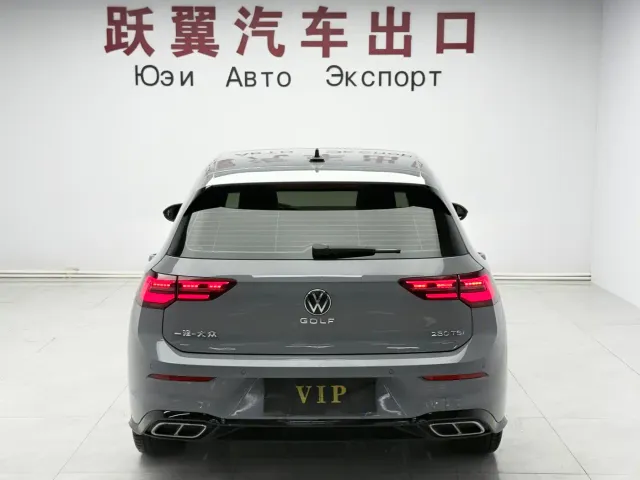 Volkswagen Golf — Фото автомобиля 5