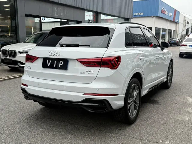 Audi Q3 — Фото автомобиля 5