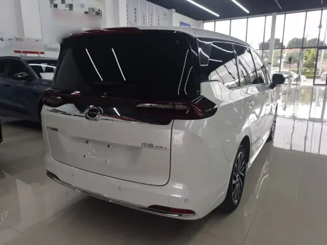 GAC Trumpchi M6 — Фото автомобиля 6