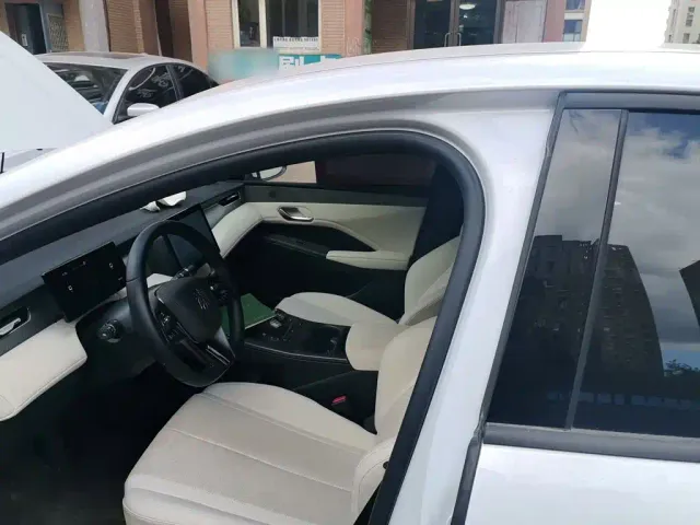 BYD Qin PLUS — Фото автомобиля 12