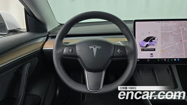 Tesla Model 3 — Фото автомобиля 20