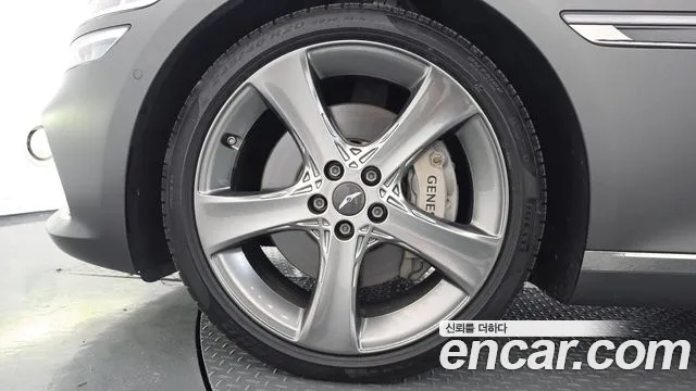Genesis G80 RG3 — Фото автомобиля 5