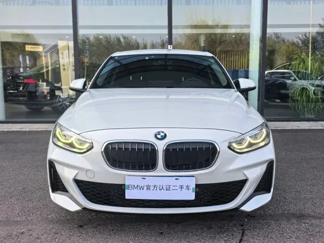 BMW 1 Series — Фото автомобиля 2