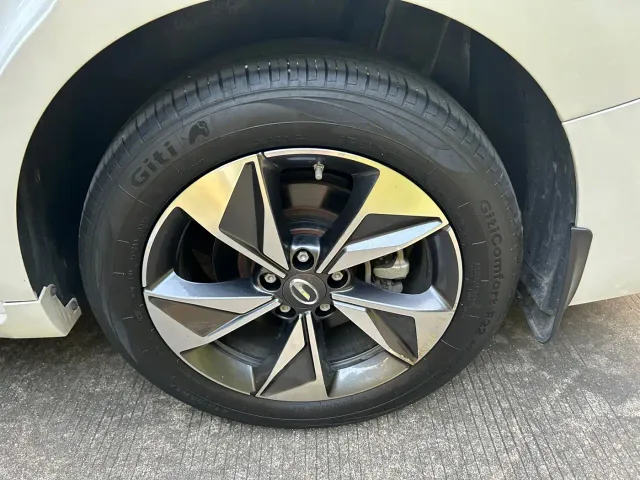 GAC Trumpchi M6 — Фото автомобиля 5