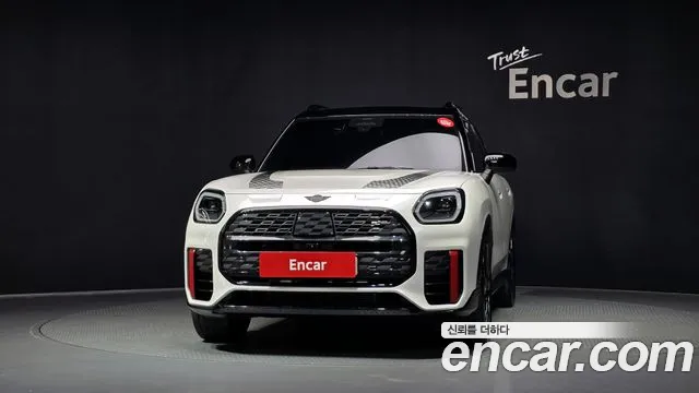 Mini Countryman — Фото автомобиля 3