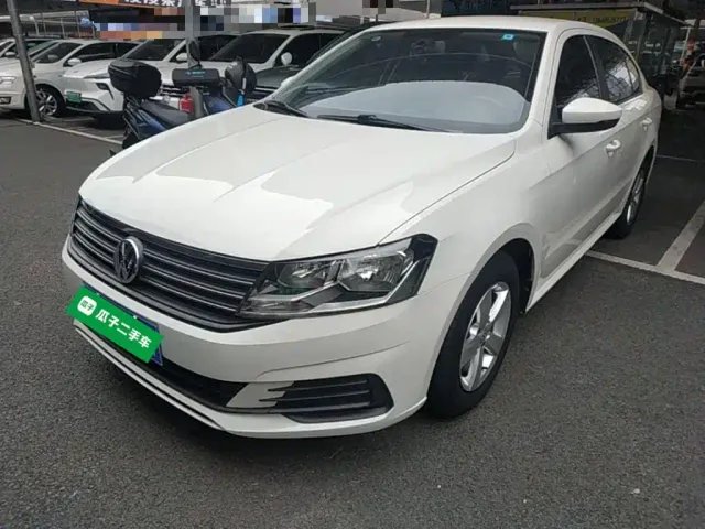Фотография автомобиля — Volkswagen Lavida
