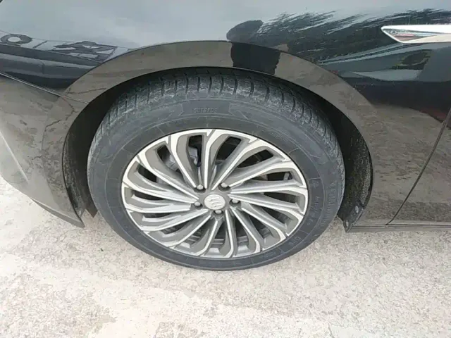 Buick LaCrosse — Фото автомобиля 22