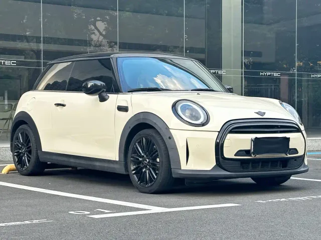 MINI Hatch — Фото автомобиля 5