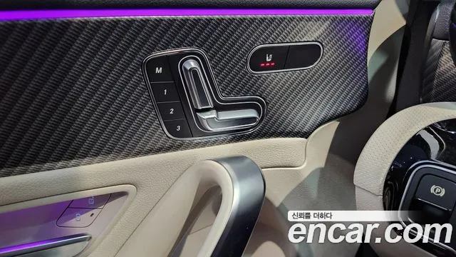 Mercedes-Benz A-Class W177 — Фото автомобиля 11