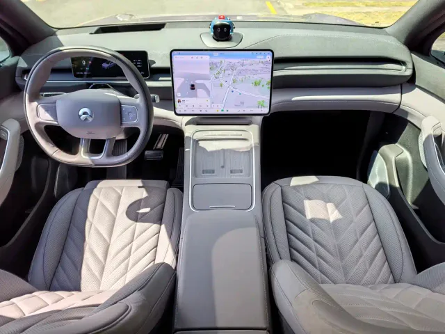 Nio EC6 — Фото автомобиля 15
