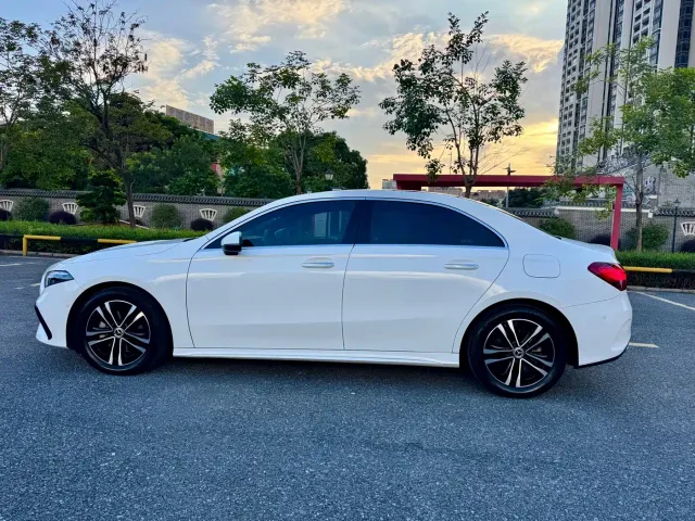 Mercedes-Benz A-Class — Фото автомобиля 7