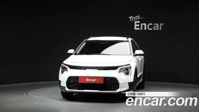 Kia Niro New — Фото автомобиля 3
