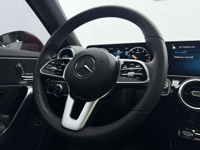 Mercedes-Benz A-Class — Фото автомобиля 12