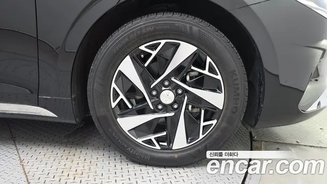 Hyundai Grandeur (New) Hybrid — Фото автомобиля 6