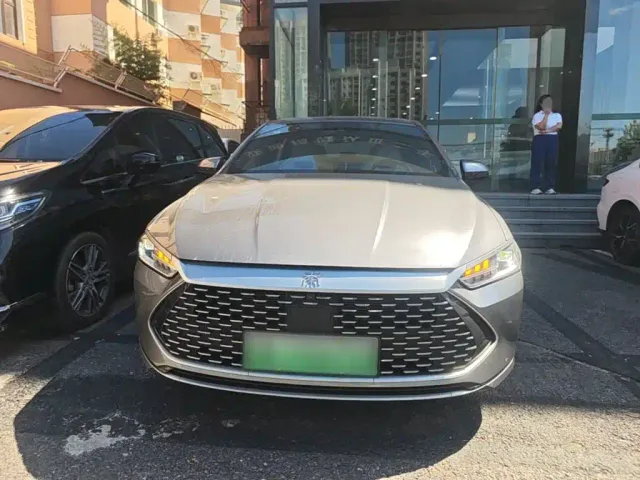 BYD Qin PLUS — Фото автомобиля 2