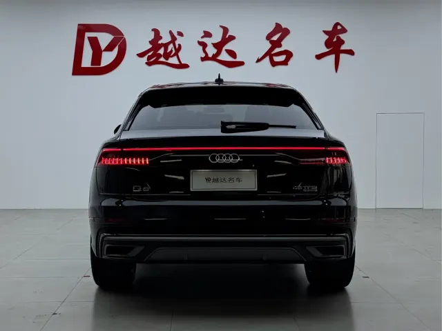 Audi Q8 — Фото автомобиля 20