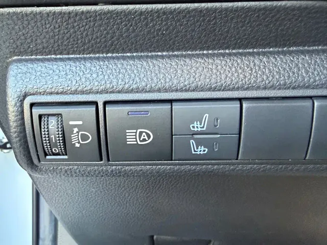 Toyota Corolla — Фото автомобиля 14