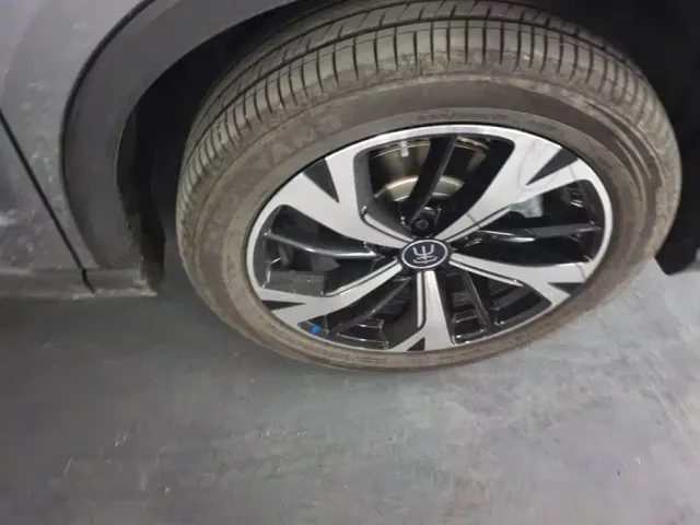BYD Song Pro — Фото автомобиля 6