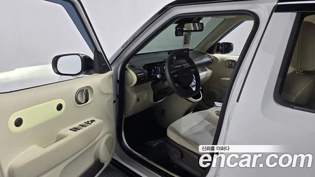 Hyundai Casper Casper Electric Inspiration — Фото автомобиля 3