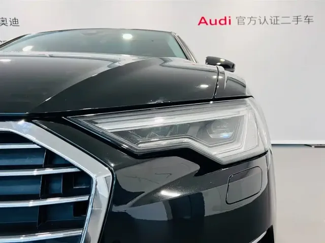 Audi A6L — Фото автомобиля 13