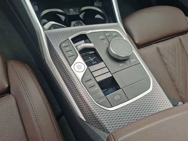 BMW 3 Series — Фото автомобиля 15