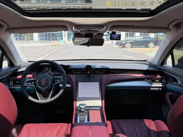 Hongqi H5 — Фото автомобиля 4