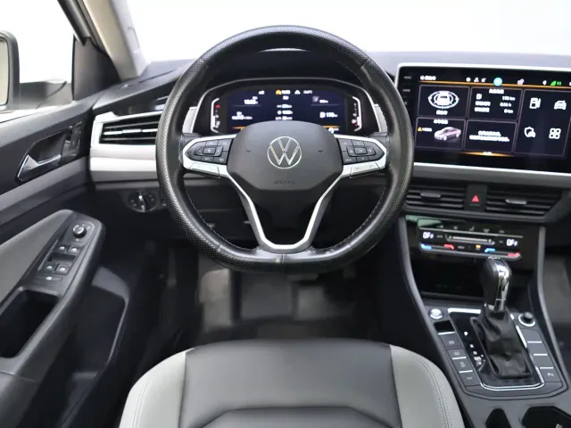 Volkswagen Bora — Фото автомобиля 16