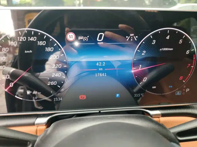 Mercedes-Benz S-Class — Фото автомобиля 4