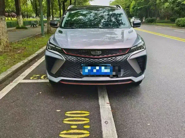 Фотография автомобиля — Geely Binyue