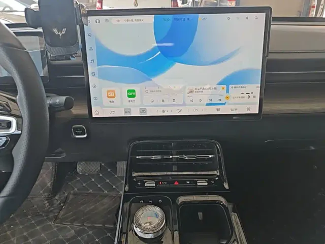 Wuling Starlight — Фото автомобиля 12