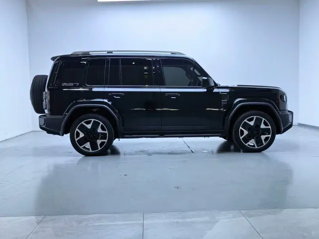 iCAR V27 — Фото автомобиля 12