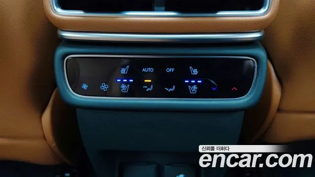 Genesis GV80 — Фото автомобиля 14