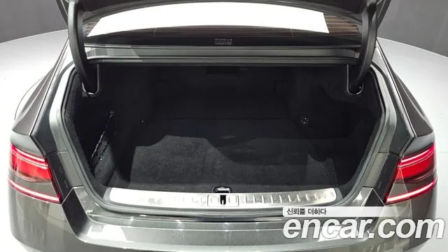 Genesis G90 RS4 — Фото автомобиля 16