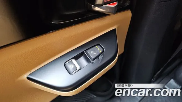 Kia Canival Carnival 4 поколение Дизель 9 мест Prestige — Фото автомобиля 19
