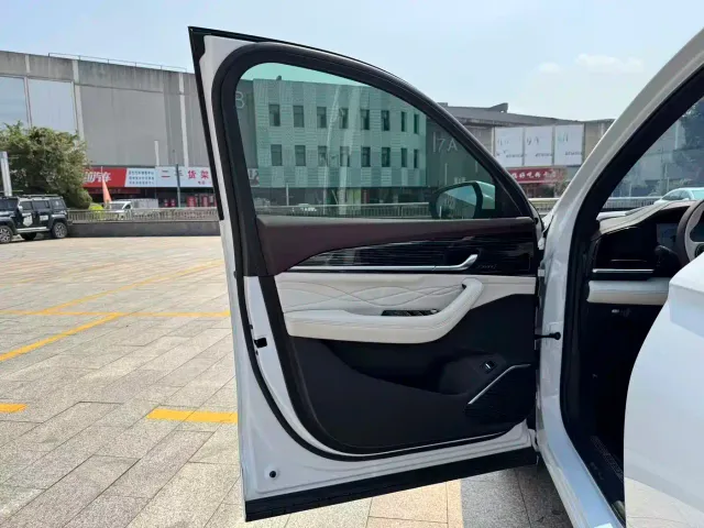 Geely Xingyue L — Фото автомобиля 10