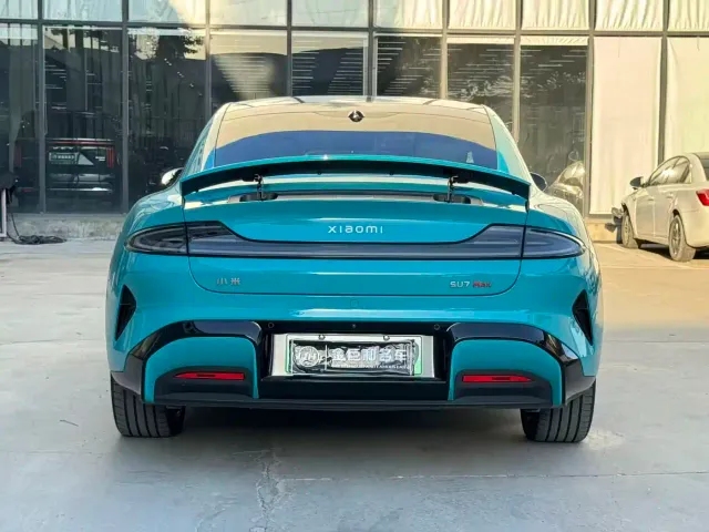 Xiaomi SU7 — Фото автомобиля 17
