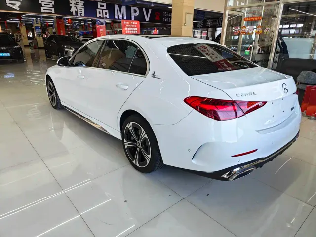 Mercedes-Benz C-Class — Фото автомобиля 5