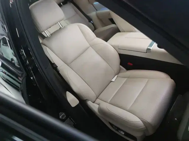Li Auto L7 — Фото автомобиля 24