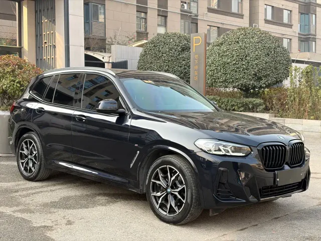 BMW X3 — Фото автомобиля 3