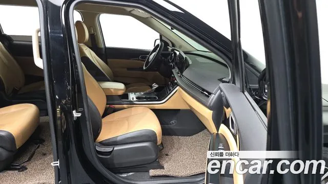 Kia Canival Carnival 4 поколение Бензин 9 мест Prestige — Фото автомобиля 11