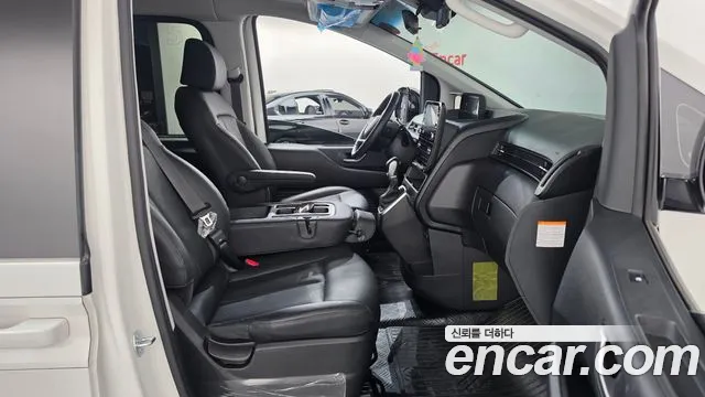 Hyundai Staria — Фото автомобиля 16