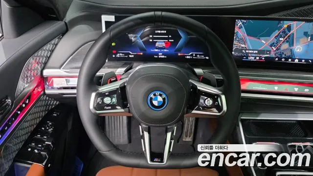 BMW 7-Series 7 серия (G70) — Фото автомобиля 13