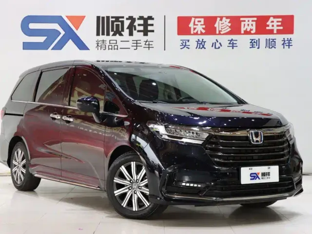 Honda Odyssey — Фото автомобиля 3