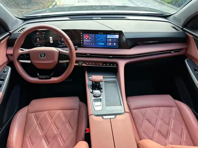 Changan CS75 Plus — Фото автомобиля 4