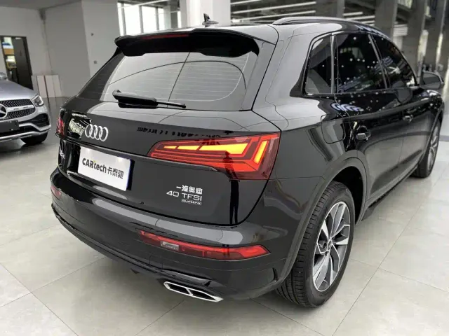 Audi Q5L — Фото автомобиля 13