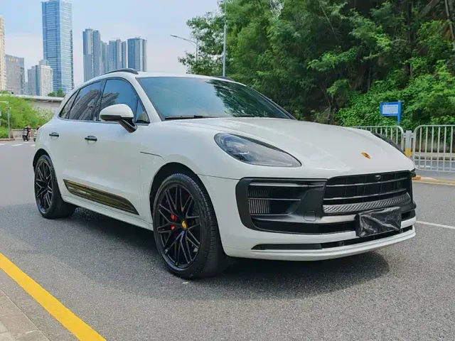 Porsche Macan — Фото автомобиля 3